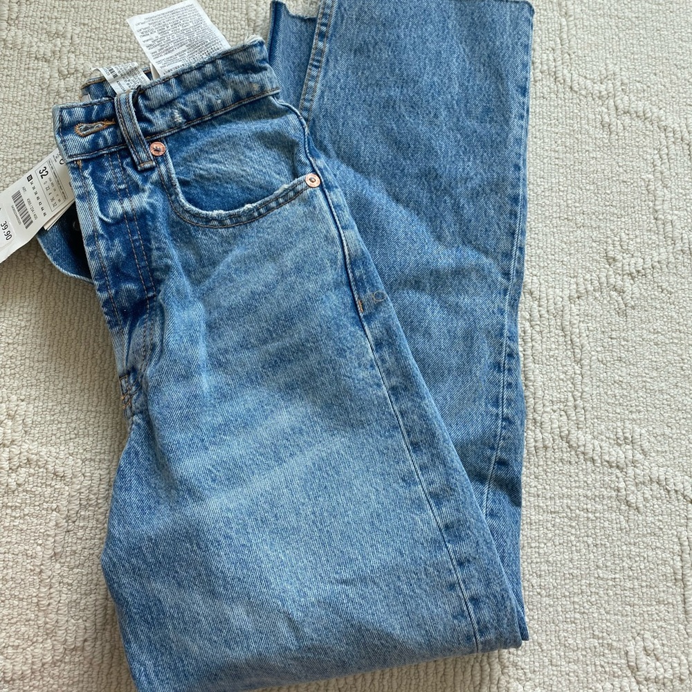 Zara straight leg no rip jeans
